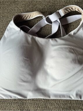 lululemon athletica White Padded Cross-Back Sports Bra